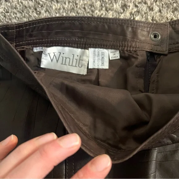 Vintage 80s NWT textured brown leather Skirt - Picture 3 of 4